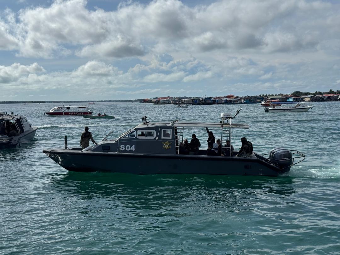 . TAKLIMAT DI PULAU