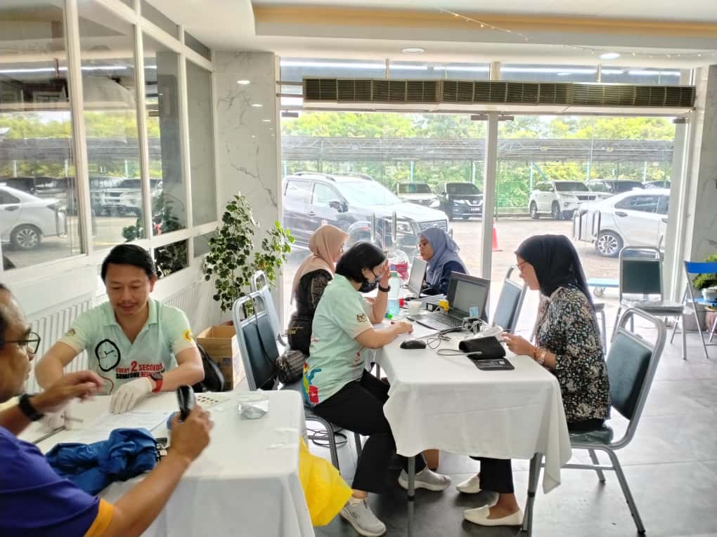 WhatsApp Image 2025-11-19 at 13.21.