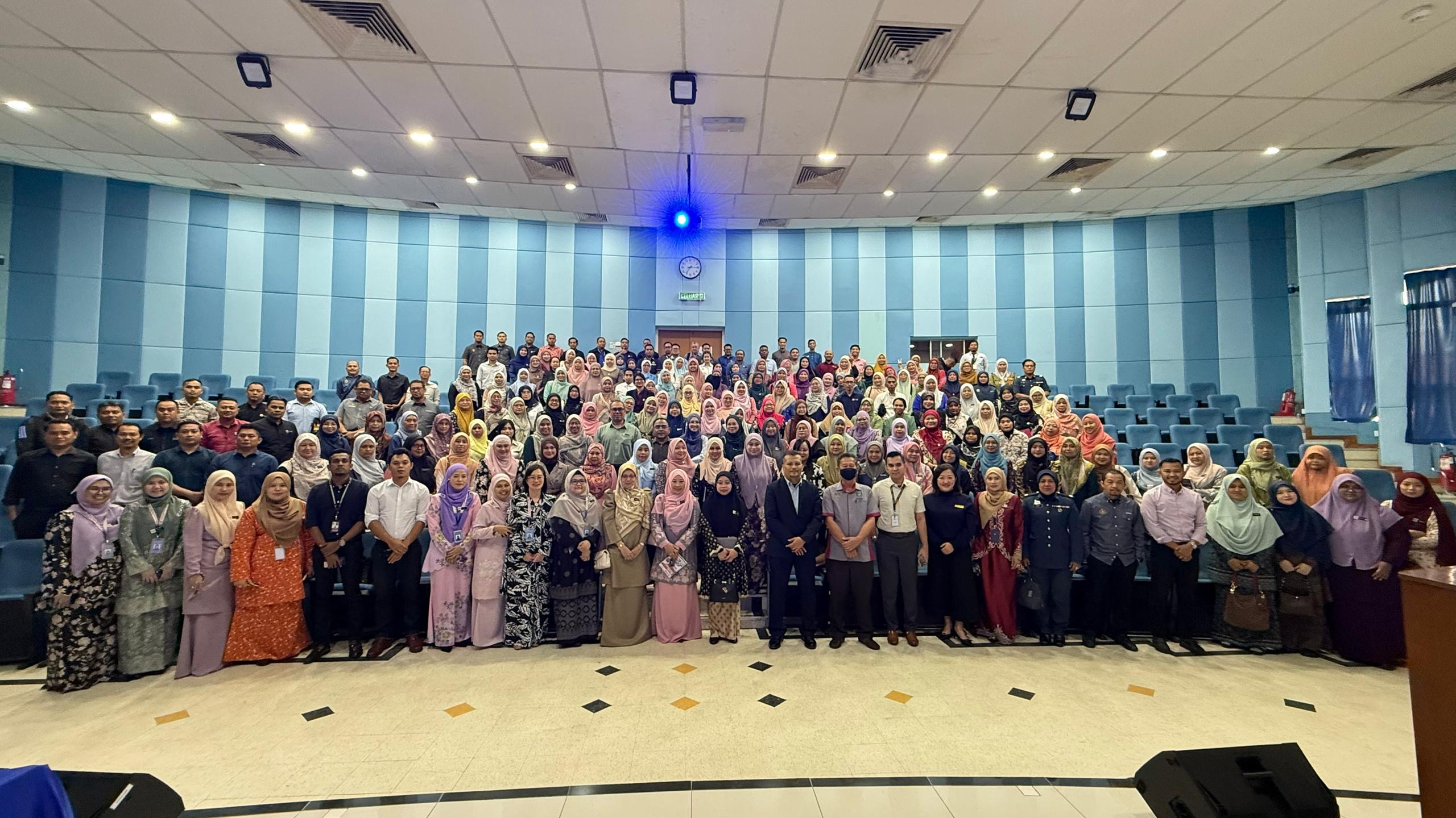 F9DE-1338-4345-AC75-6EFC16BD016E