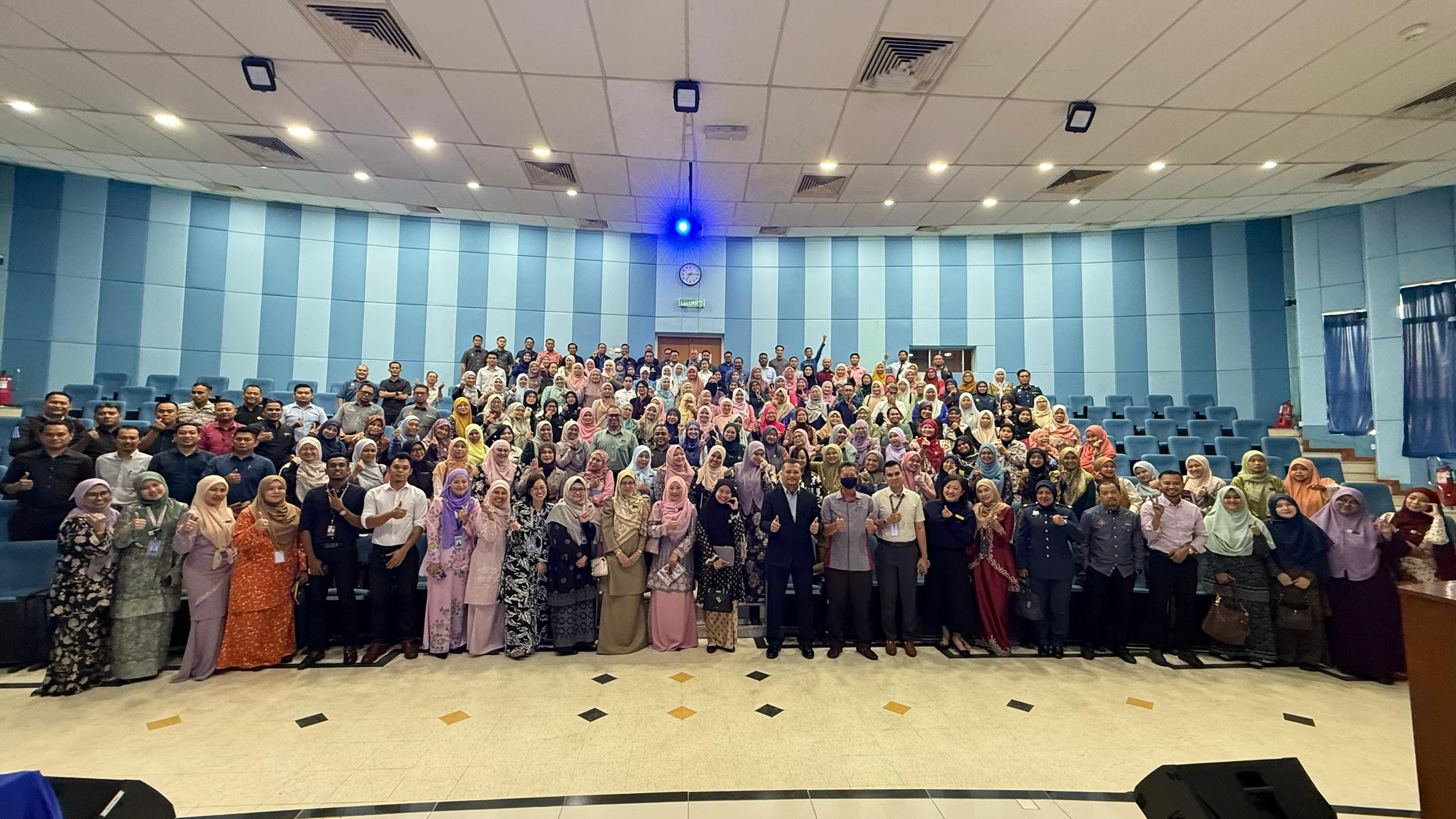 d674c-30ce-4708-93de-1e61b8e8de6b